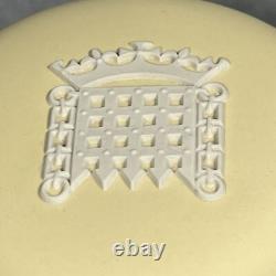 RARE Boîte à Bijoux Ronde Moyenne en Jasperware Wedgwood Primrose avec Portcullis Tudor