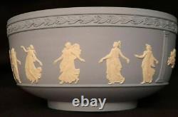 RARE Wedgwood Blue Jasper Ware Bol des Heures Dansantes du Millénaire