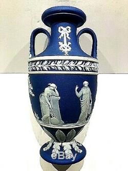 Rare 5 C. 1891 Wedgwood Jasperware Vase Trophy Portland Bleu Neuf