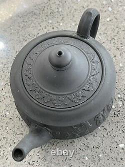 Rare Antique C. 19th Wedgwood Black Basalt Jasperware Teapot Pre 1780-1891