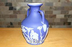 Rare Antique Wedgwood Bleu Foncé Jasperware 8 Grand Portland Vase (c. 1840)