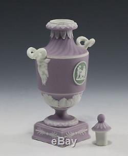 Rare Early Wedgwood Du 19e Siècle (uniquement) Urne Miniature À Trois Couleurs Jasperware