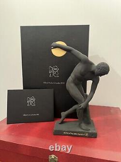 Rare Figurine en Jasperware Basalte Noir Wedgwood Olympiade de Londres 2012 Boîte Exc