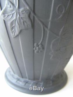 Rare Huge Wedgwood Black Basalt Jasperware Grapevine Vase 12 2,8 KG