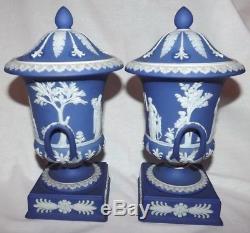 Rare Lot De 2 Wedgwood Museum 1906 Socle Jasperware Bleu 9.25 Excellent