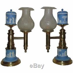 Rare Pair Antique Argand Lamps Bleu Wedgwood Jasperware & Laiton Motif De Mariage