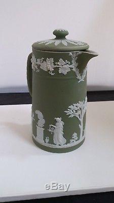 Rare Pipe De Pots En Wedgwood Jasperware Dip Vert Avec Cache 1895 Avec Couvercle En Feuille