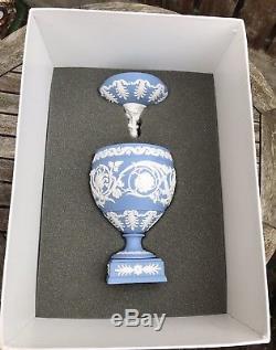 Rare Vase À Couvercle De Prestige Wedgwood Jasperware C. 1979 Parfait Avec Box