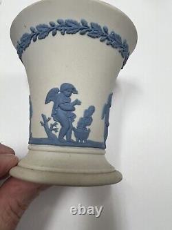 Rare Vintage Wedgwood Vase with Cupids and Cherubs in Reverse Jasperware, 4 Seasons