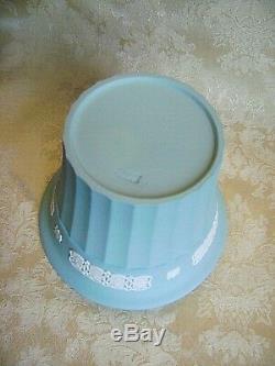 Rare Wedgwood Turquoise Bleu Jasperware Jardeniere Cache Pot Mint