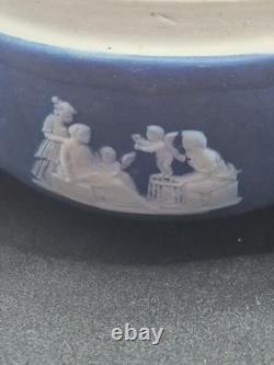Rare boîte couverte néoclassique en jasperware Wedgwood du 18ème siècle, bleu cobalt, diamètre 12 cm