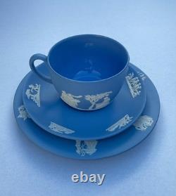 Rare ensemble de thé vintage Wedgwood en jasperware bleu ciel émaillé à l'intérieur, 21 pièces, Angleterre