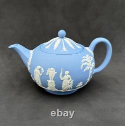 Rare ensemble de thé vintage Wedgwood en jasperware bleu ciel émaillé à l'intérieur, 21 pièces, Angleterre