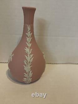 Rayons! Wedgwood Pink Jasperware Seasons Bud Vase