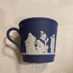 Service de tasse et soucoupe en jaspe bleu de Portland Wedgwood Jasperware 5 pièces