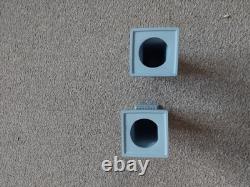 Superbes chandeliers en jasperware Wedgwood Millennium, trouvaille rare