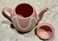 Théière individuelle WEDGWOOD en jaspe rose avec couvercle de 6 oz. en excellent état