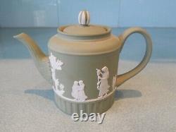 Théière miniature Vintage Wedgwood Jasperware vert d'une tasse Parfait 3.75