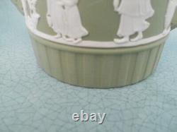 Théière miniature Vintage Wedgwood Jasperware vert d'une tasse Parfait 3.75