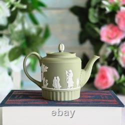 Théière miniature verte Wedgwood emploi domestique Jasperware parfait