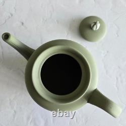 Théière miniature verte Wedgwood emploi domestique Jasperware parfait