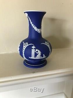 Très Rare Wedgwood Seulement Jasperware Vase