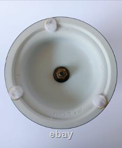 Urne couverte en jaspe noir Wedgwood Heures dansantes