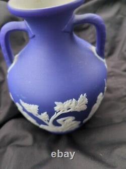 Urne en jaspe bleu vintage de Wedgewood