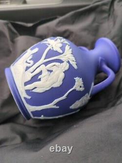 Urne en jaspe bleu vintage de Wedgewood