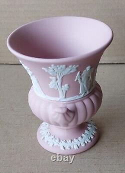 Urne en jaspe rose de Wedgwood