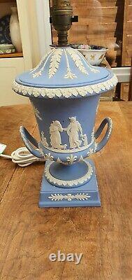 Urnes/lampes Bleues Wedgewood Jasperware X 2 1970 /71