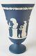 Vase Acadian En Jaspe Bleu Wedgwood Portland De 7 1/2 Pouces