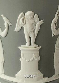 Vase Arcadien en Jasperware Gris Wedgwood