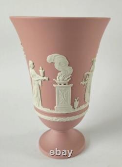 Vase Arcadien en jaspe rose Wedgwood