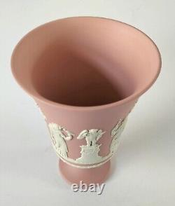 Vase Arcadien en jaspe rose Wedgwood