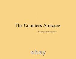 Vase Large en Jasperware Wedgwood, Style 'Arcadia' en Bleu Poudré