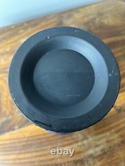 Vase Monopode Conique en Jasperware Basalte Noir Wedgwood de Grande Taille 17cm