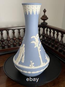 Vase PARNASSUS CANDIDA en JASPERWARE bleu WEDGWOOD et grand saladier, vintage