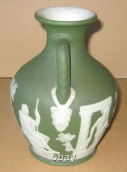 Vase PORTLAND 7 en jaspe vert Wedgwood