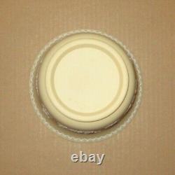 Vase Prunus en jaspe jaune Wedgwood