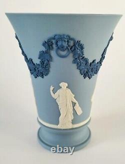 Vase Tricolore en Jasperware de Wedgwood avec Tête de Lion et Guirlande