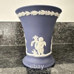 Vase Wedgwood Jasperware rose, bleu marine et sarcelle x 3, très bon état
