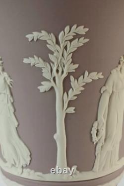 Vase Wedgwood en jaspe lilas sur pied - jasperware