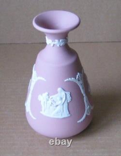 Vase à bouton en jaspe rose Wedgwood