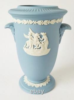 Vase à pied en jaspe bleu Wedgwood x 2 vases en jaspe