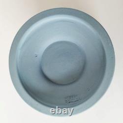 Vase à pied en jaspe bleu Wedgwood x 2 vases en jaspe