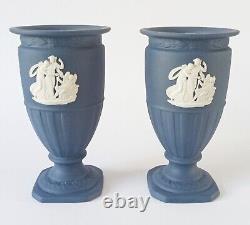Vase bleu de Portland en Jasperware de Wedgwood x 2