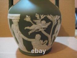 Vase de Portland 7 en faïence jaspe verte de Wedgwood