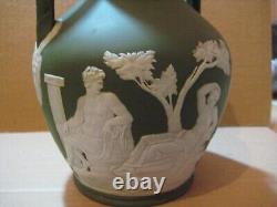 Vase de Portland 7 en faïence jaspe verte de Wedgwood