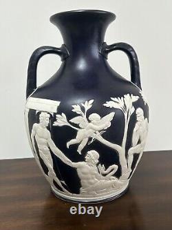 Vase de Portland de Wedgwood taille réelle du XIXe siècle Jasperware Vase de Portland 26cm